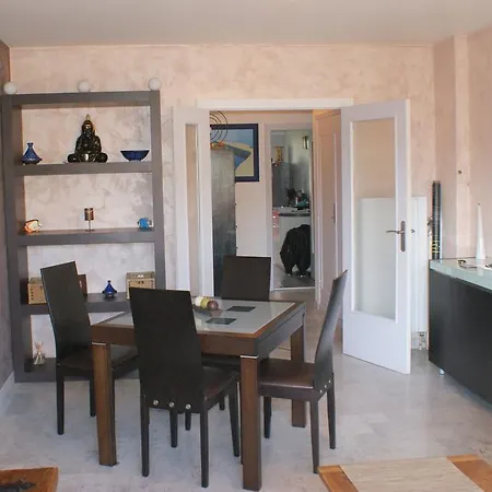 Avenue Jules Grec Apartman *